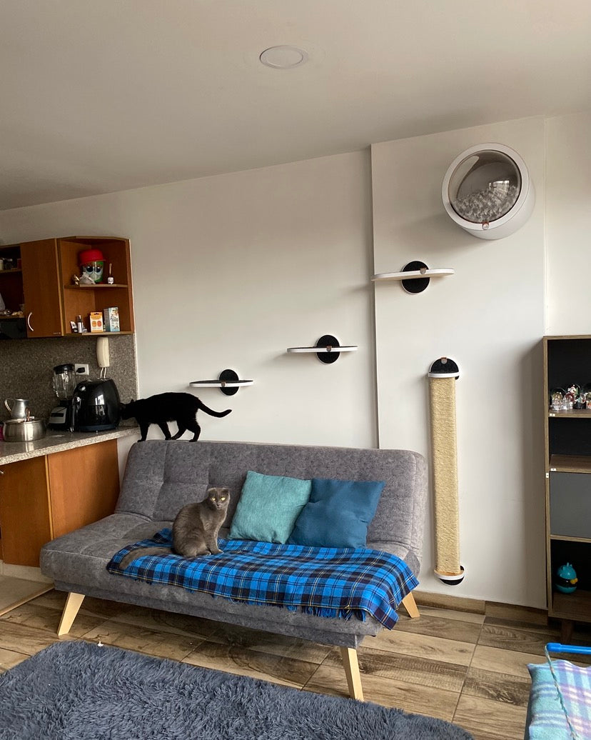 Gimnasio -MODE - BLANCO - 1 Cueva Flotante REDONDA + 1 Rascador Grande 116cm + 3 Repisas 40 cm